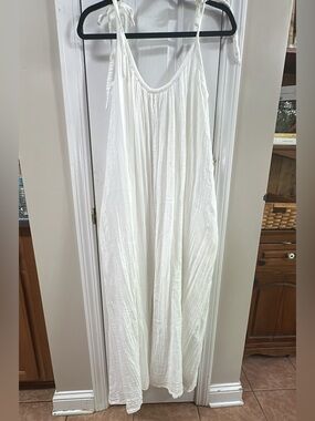 Women's White Tie-Shoulder Maxi Dress